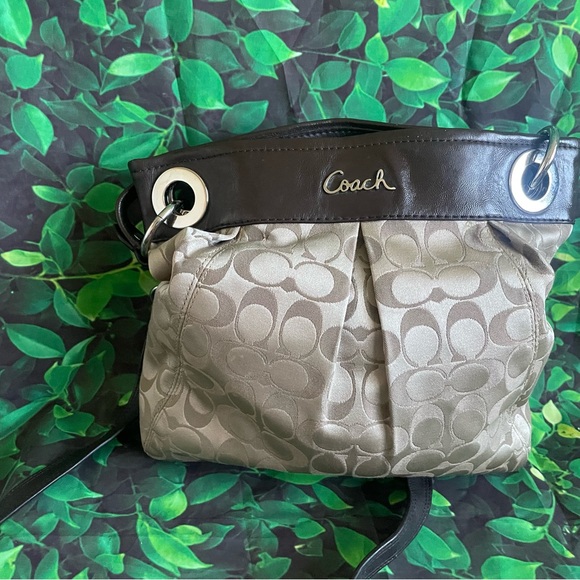 Coach Signature Pattern Shoulder Bag in Gray and Black - Picture 1 of 1